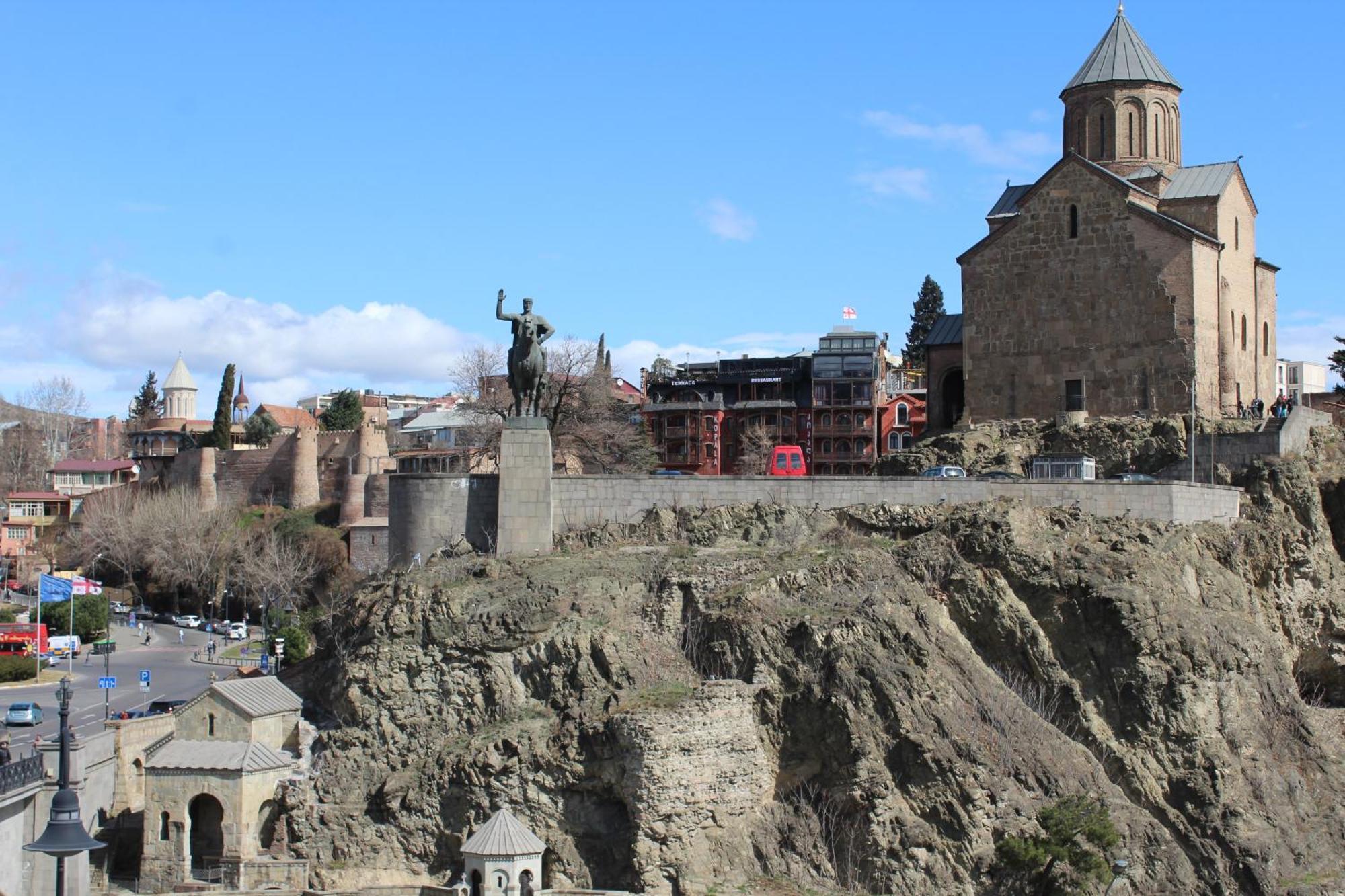 Meidan Inn Tbilisi Zewnętrze zdjęcie