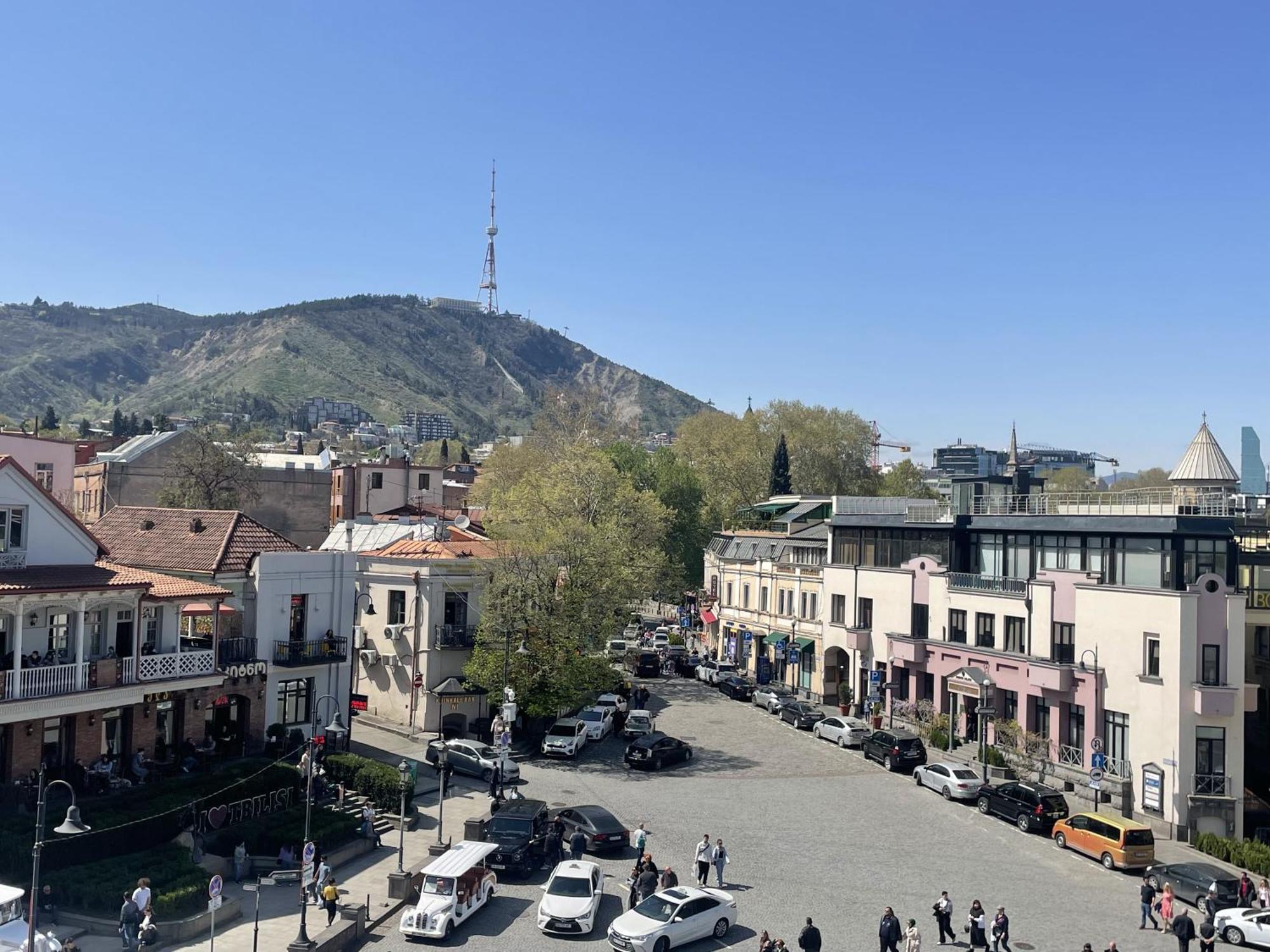 Meidan Inn Tbilisi Zewnętrze zdjęcie