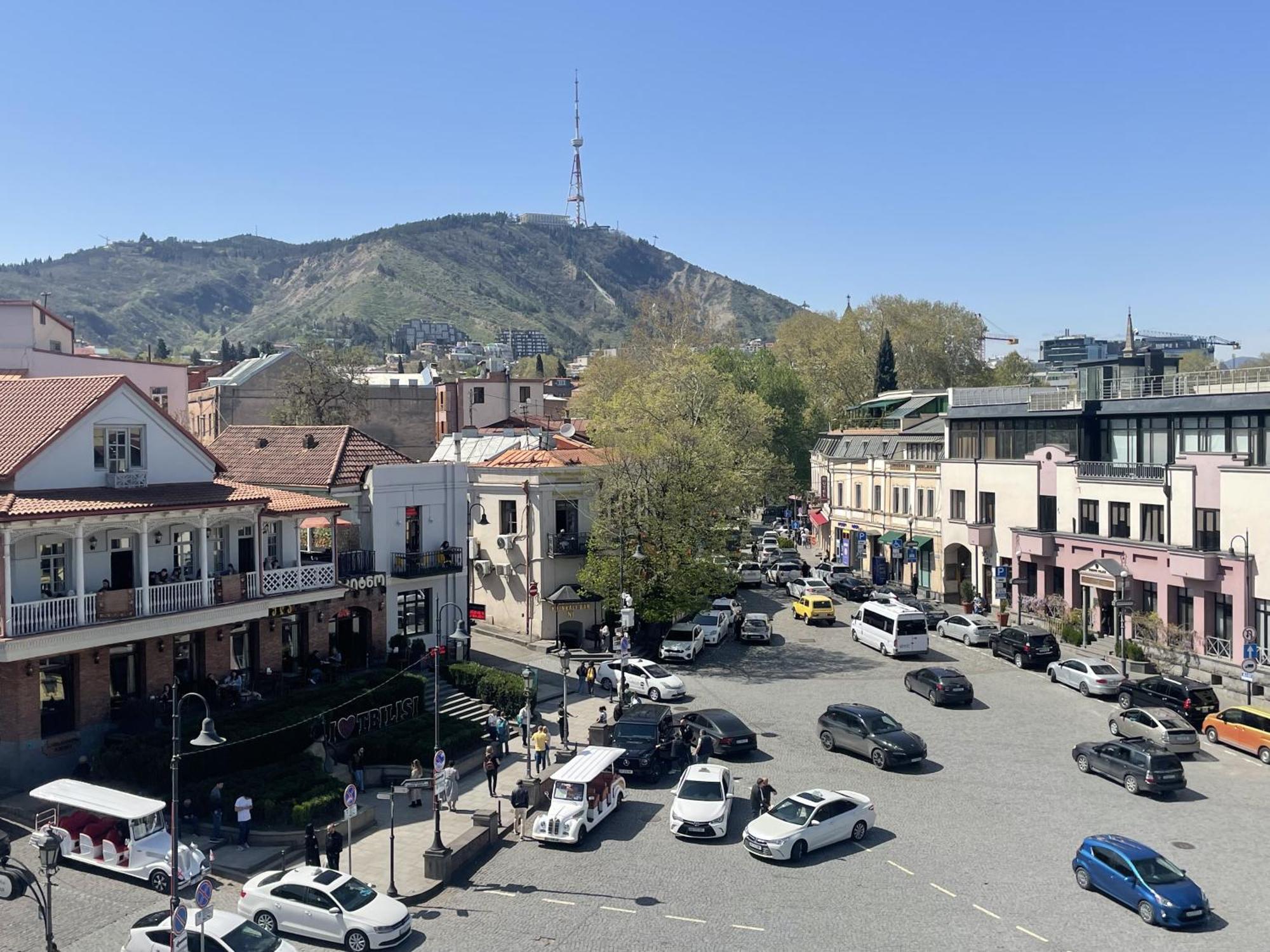 Meidan Inn Tbilisi Zewnętrze zdjęcie